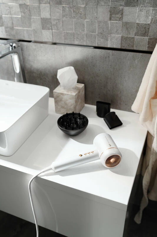 Tharëse Flokësh ETA FENITÉ EXCLUSIVE 932090000