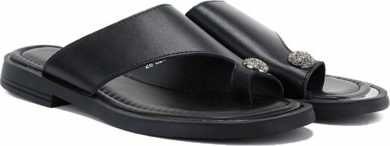 Flip-flopa për femra Vinceza 62307, të zeza