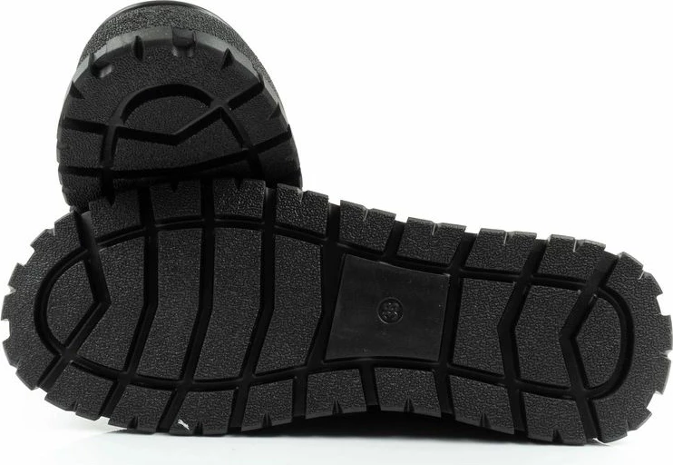 Çizme për femra Lee Cooper, të zeza [Madhësia: 41]