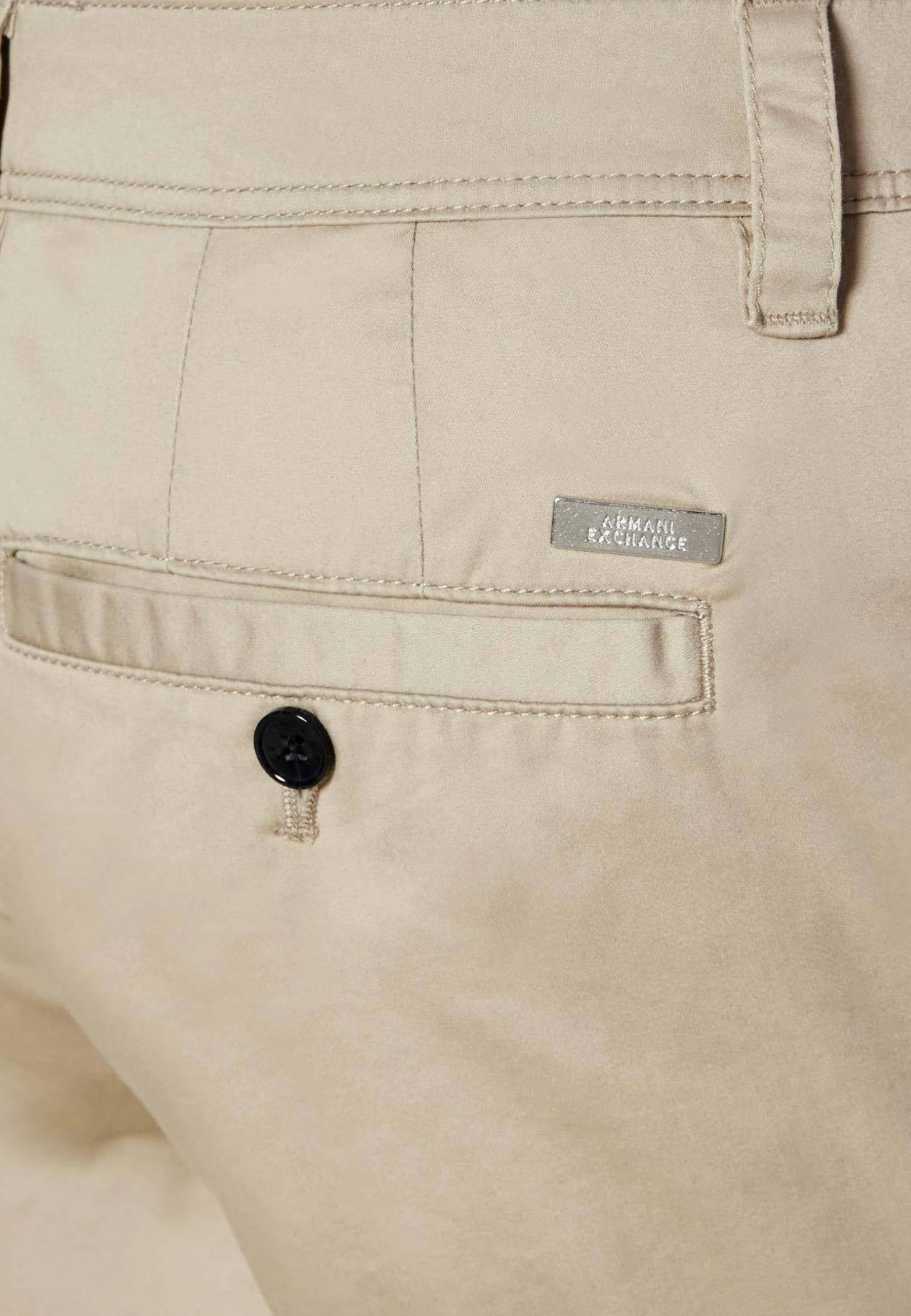 Shorce për meshkuj Armani Exchange 8NZS42 ZN1RZ, bezhë e çelët [Madhësia: W40]
