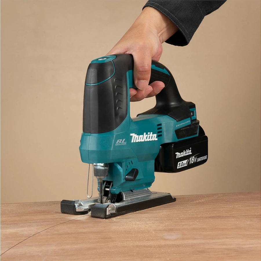 Sharrë xhigso pa kabllo Makita DJV184Z, 18V, lëvizje pendulare, pa bateri/karikues, kaltër/zezë