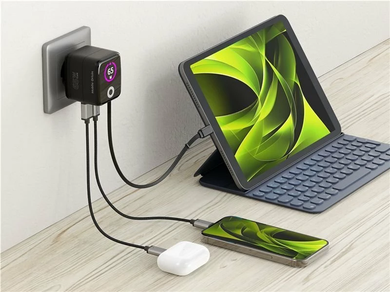 Karikues Mobile Origin PW3 (MO-65WDCH-PW3) 65W GaN, TFT display, 1x USB-A + 1x USB-C, kabllo USB-C e integrume, i zi
