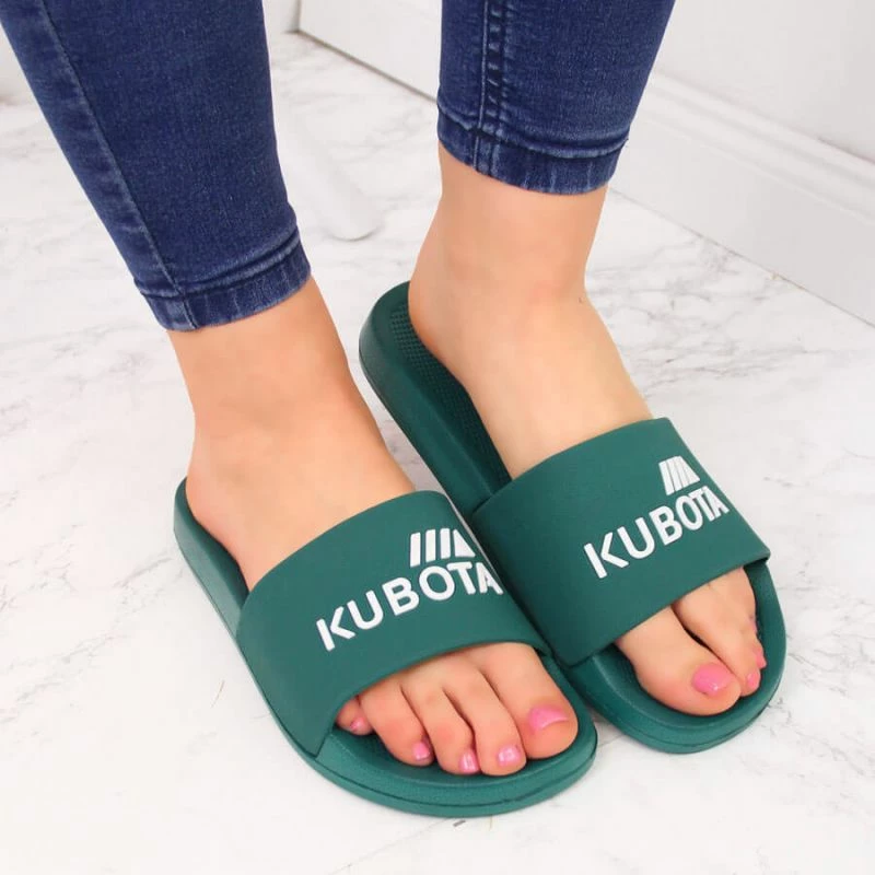 Papuqe pishine Kubota basic, të gjelbra [Madhësia: 41]
