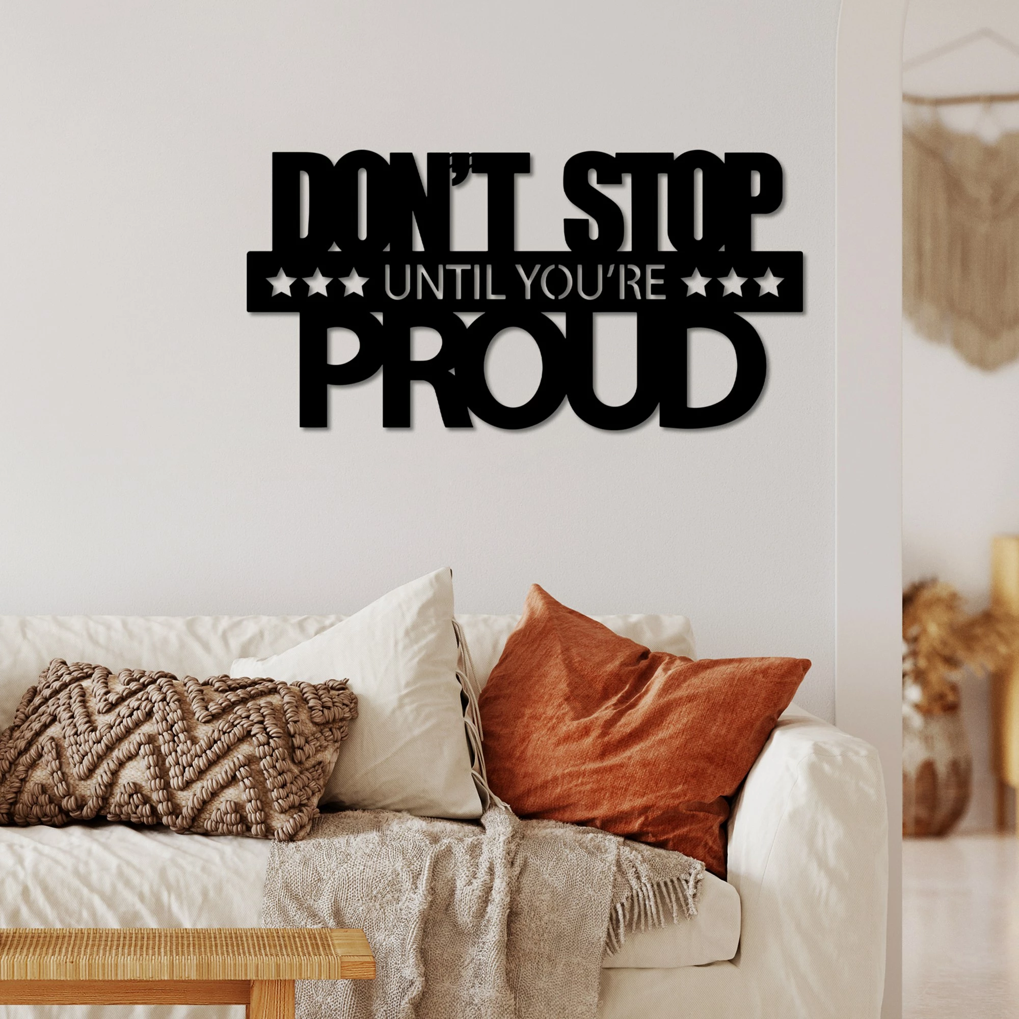 Aksesor dekorativ metalik për mur, Wallity, Don't Stop Until You're Proud, ngjyrë e zezë, 60x30cm