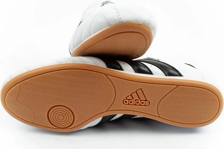 Atlete femrash adidas Taekwondo JQ4774, të bardha [Madhësia: 40]