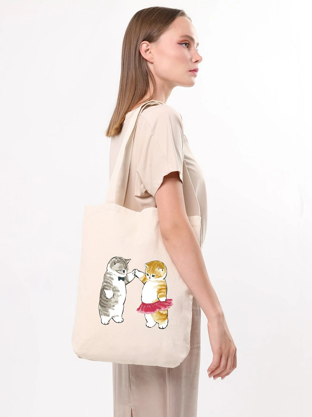 Torbë tote Zoozie Bags, krem, 35x40x8cm, me mace të vizatuara