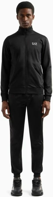 Trenerka Yakimasport, e zezë