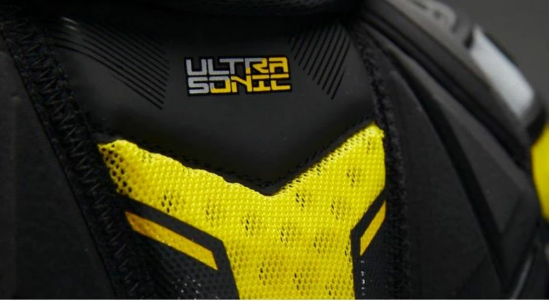 Mbrojtëse shpatullash për meshkuj Bauer, të zeza