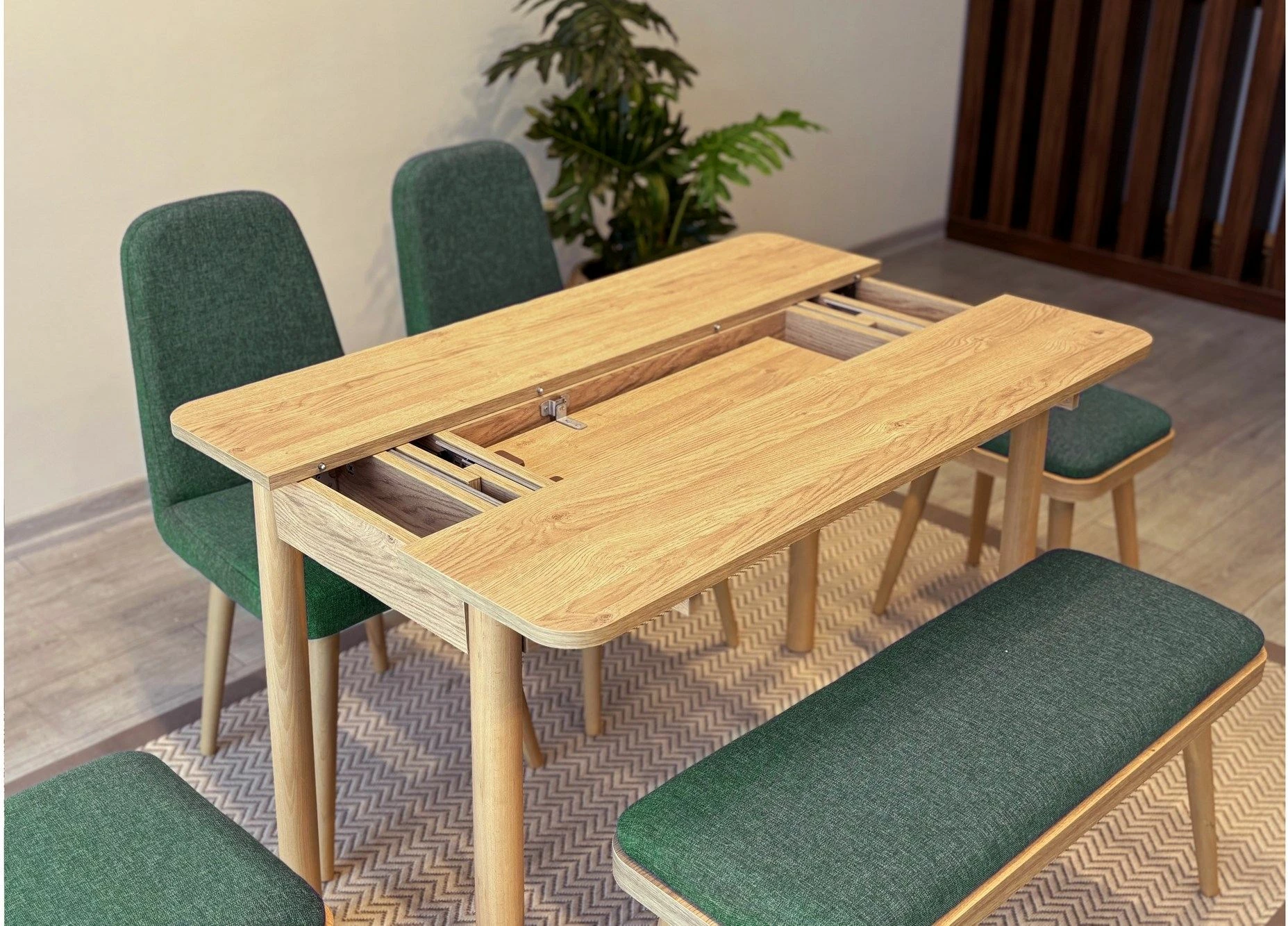 Set tavoline me karrige, zgjatshme, 6 pjesë, ngjyrë lis dhe e gjelbër, Skye Decor, Vina Mini 03 1070