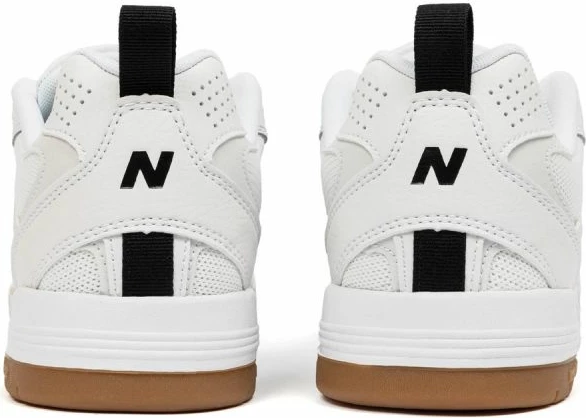 Atlete për meshkuj New Balance, të bardha