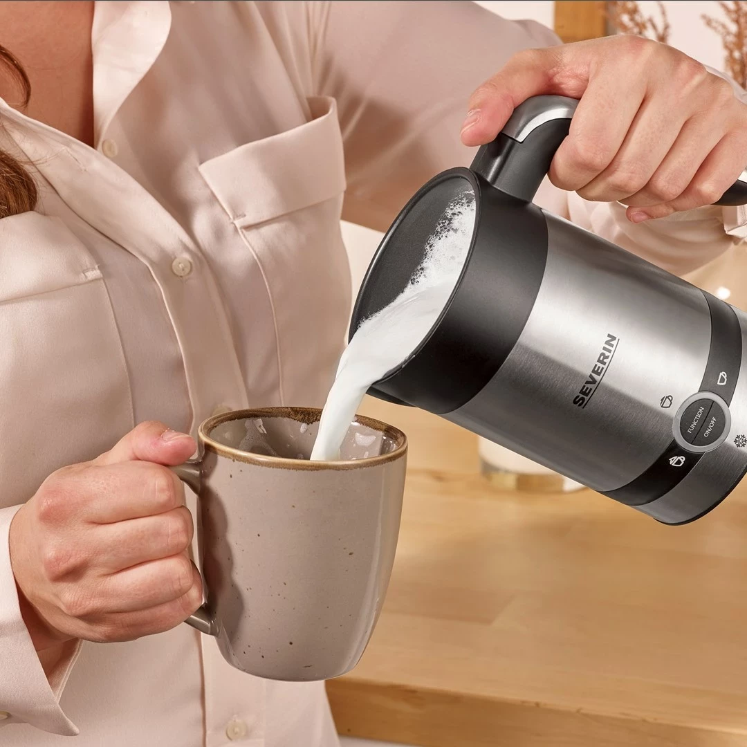 Shkumëzues qumështi SEVERIN SM 3584, automatik, 100 ml, i zi/inox