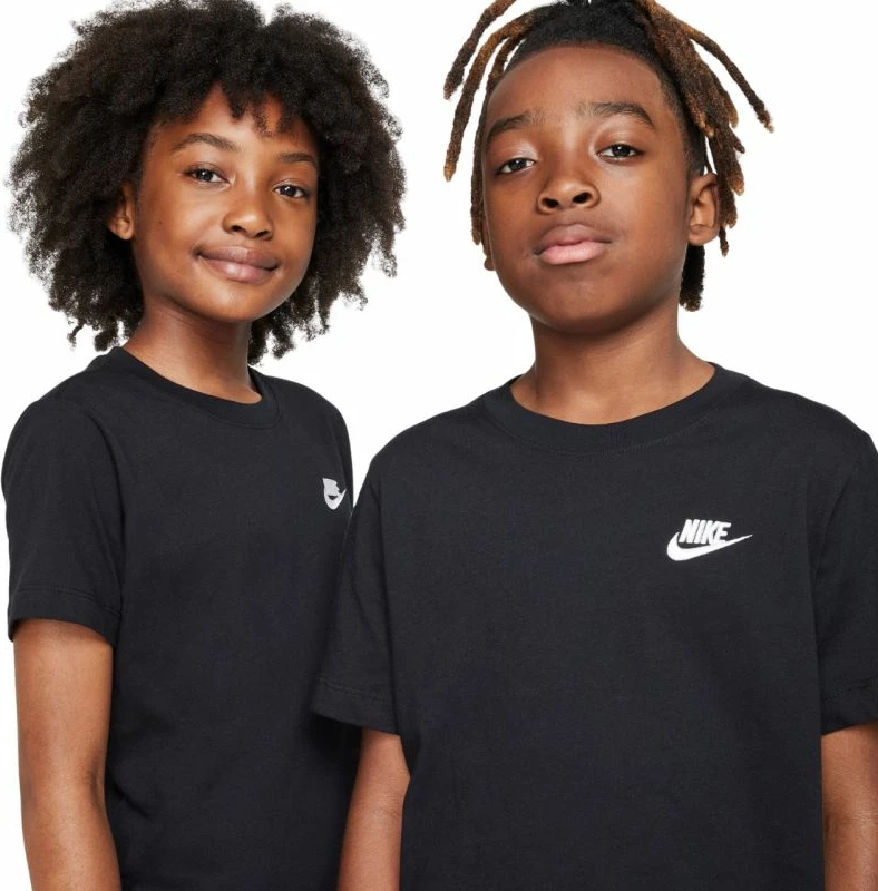 Maicë fëmijësh Nike Sportswear FZ5177 010, e zezë [Madhësia: S]
