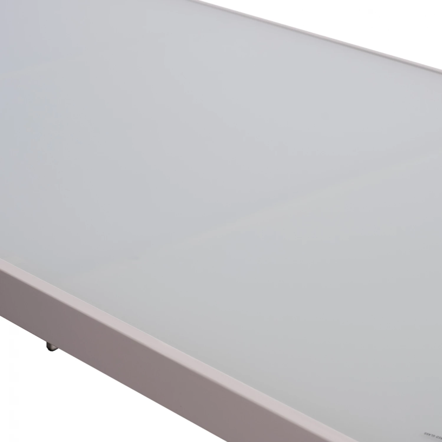 Tavolinë metalike, ngjyrë e bardhë akulli, me xham, FH5767.03, 150x90x75 cm