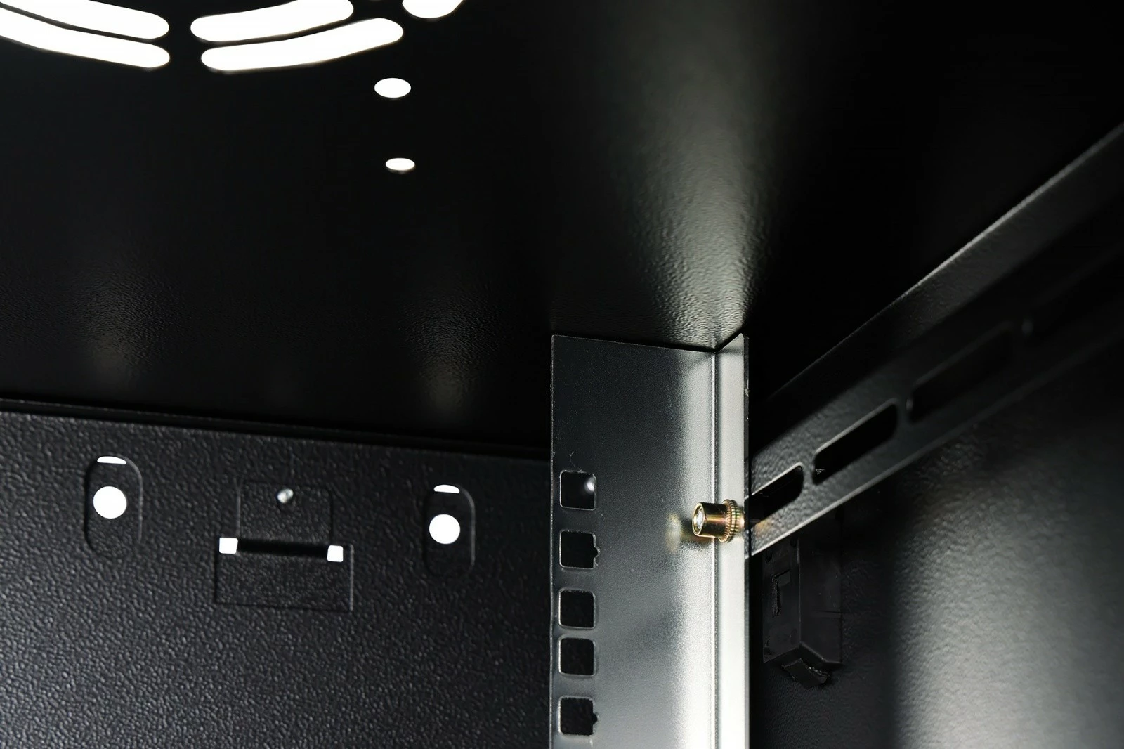 Kabinet rrjeti muror Digitus DN-37107 19" 9U 474x600x600mm derë xhami IP20 kapacitet 60kg i pa-montuar, zezë