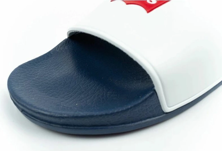 Papuqe sportive për femra Levi's, të bardha