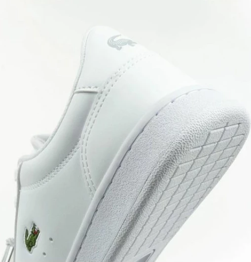 Këpucë për femra Lacoste, të bardha