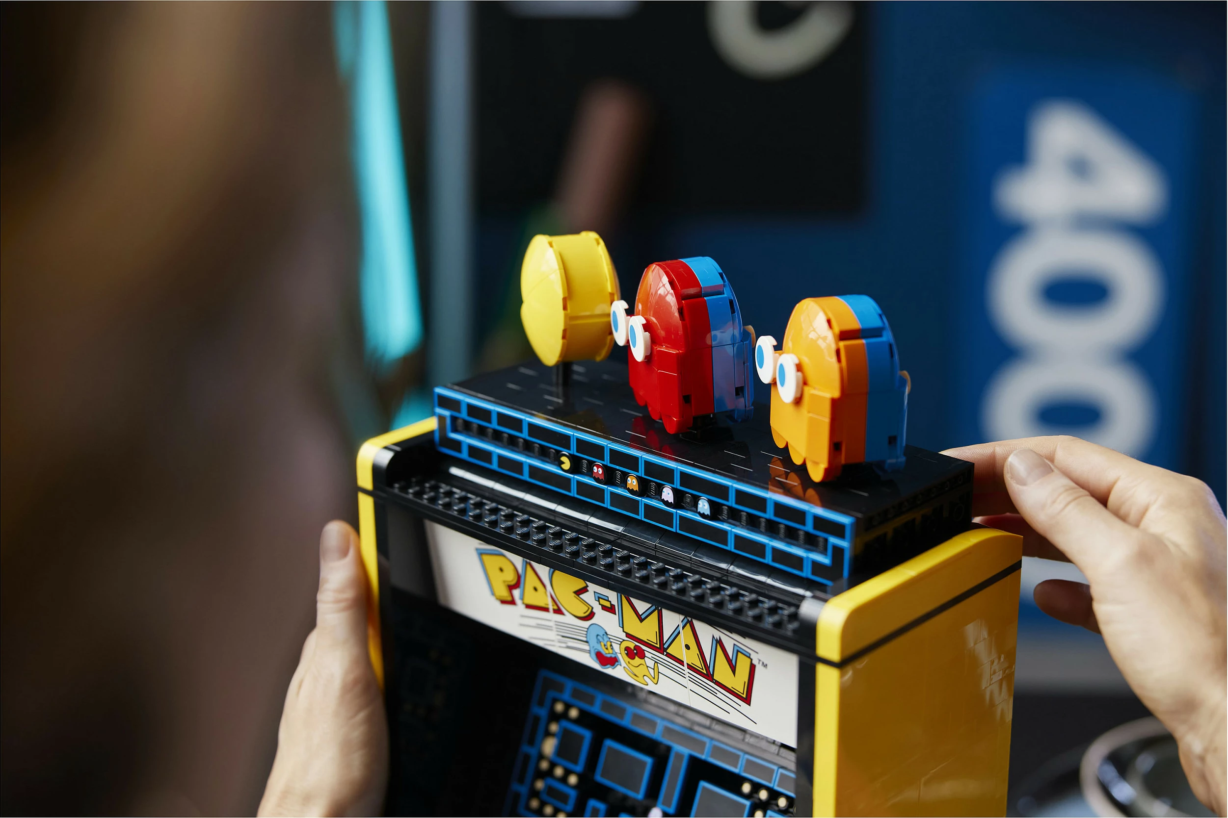 Set ndërtimi LEGO Icons PAC-MAN Arcade 10323, 2651 pjesë, multikolor