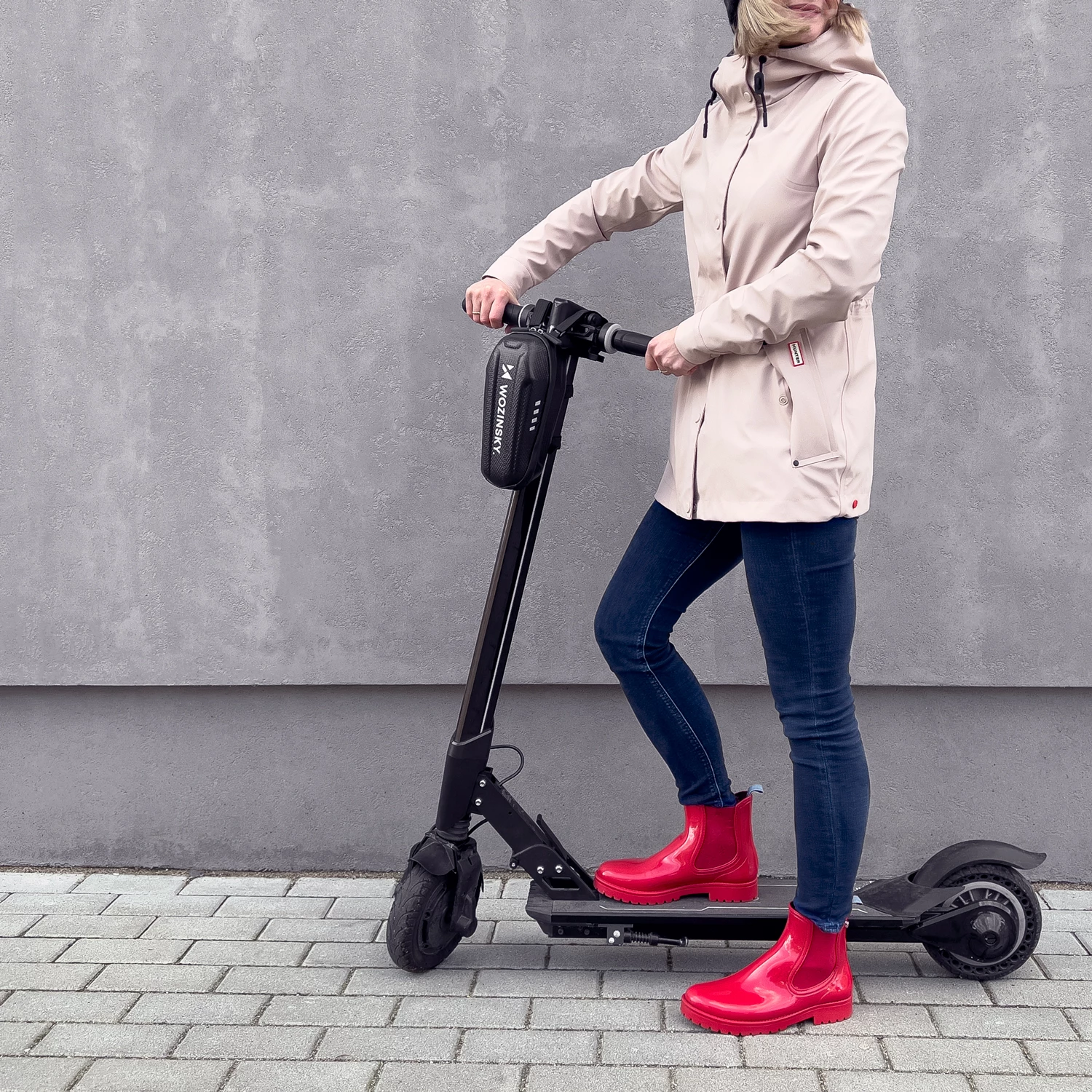 Çantë timoni për trotinet Wozinsky WSB3BK, 2L, EVA, e zezë