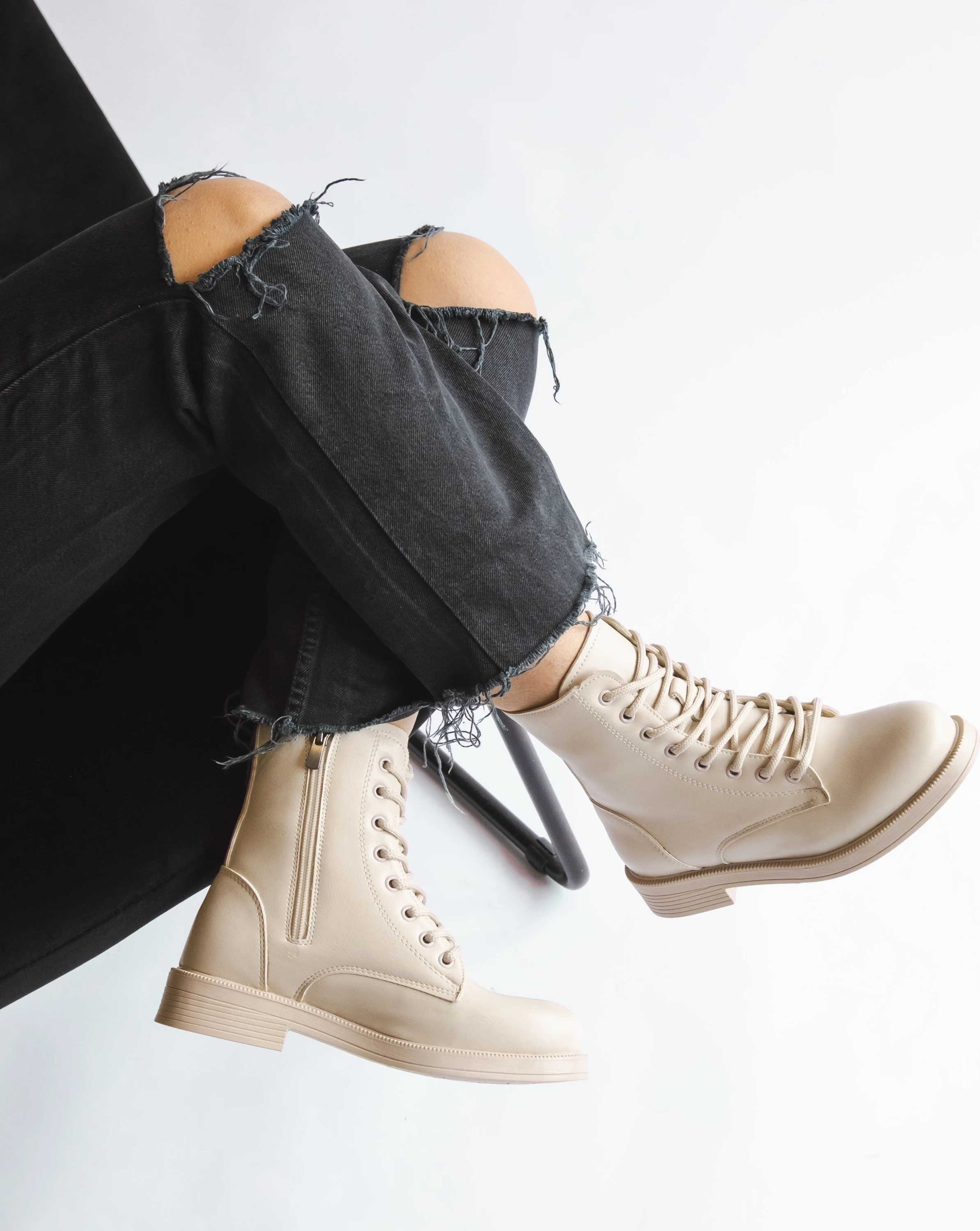 Dox Beige