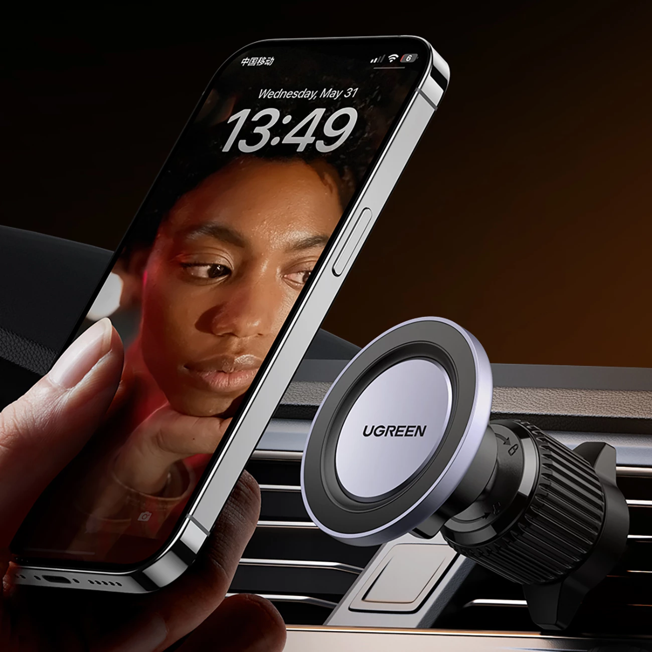 Mbajtës magnetik për celular Ugreen LP428 për ventilator të makinës, i zi