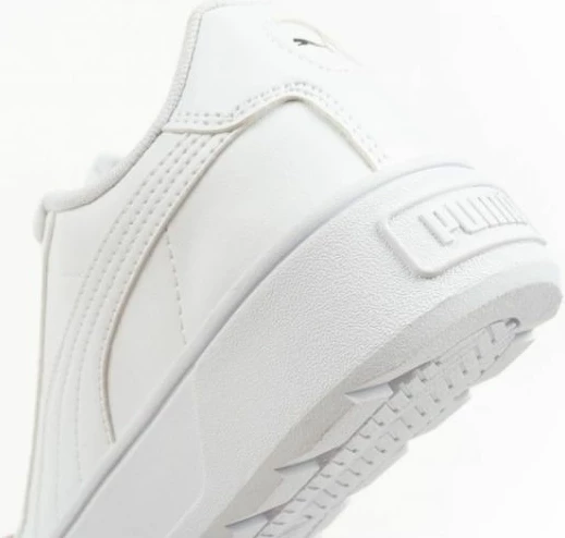 Atlete për fëmijë Puma, të bardha