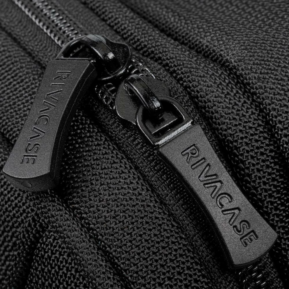 Mbështjellës laptopi RIVACASE 8432, 15.6 inç, e zezë