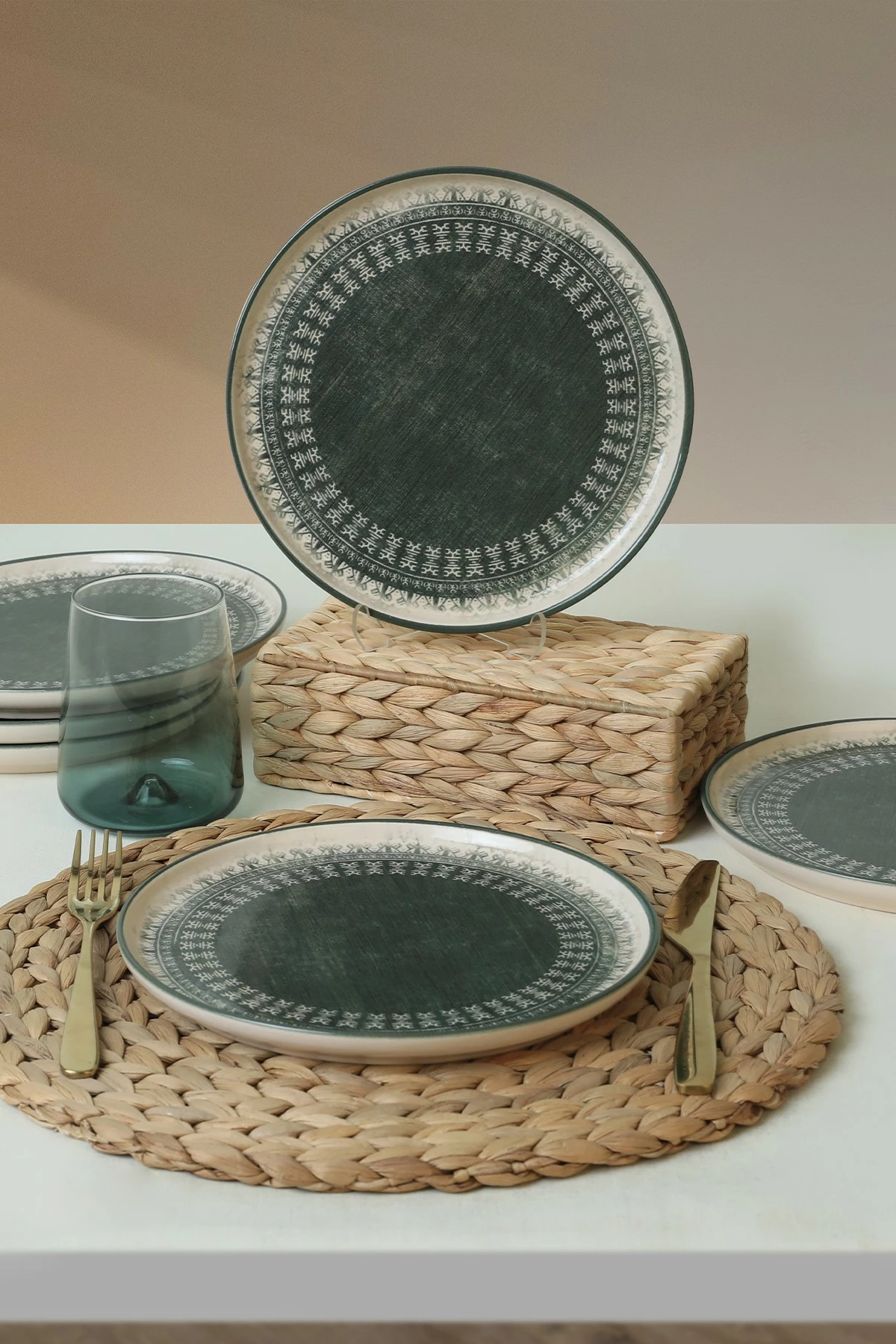 Set për shërbim torte (6 copë), Hermia Concept, krem, X0001531400000000000000000
