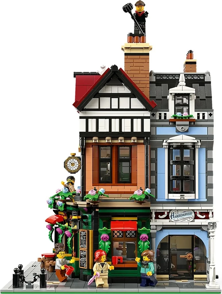 Set LEGO ICONS Tudor Corner 10350 me 8 minifigura