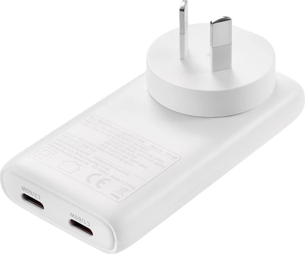 Karikues udhëtimi Sandberg 4in1 TravelCharger 2x USB-C 65W GaN III, i bardhë, me adaptera EU/UK/AU