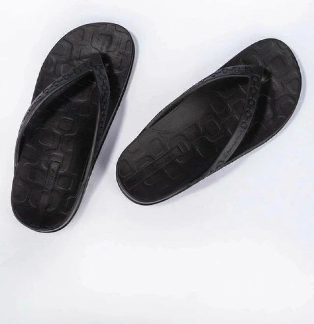 Flip-flopa për femra Ipanema, të zeza