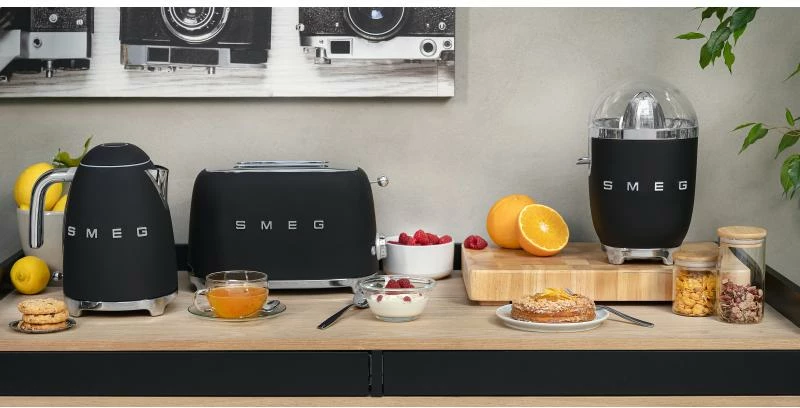 Çajnik elektrik Smeg KLF03BLMEU, zi mat