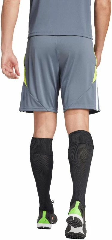 Shorce për stërvitje për meshkuj adidas Tiro 24, gri [Madhësia: XL]