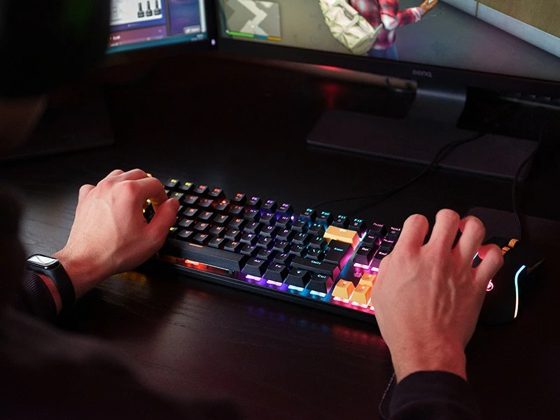 Tastierë mekanike + Maus, Tracer, Gamezone Hornet87 USB, 87 taste me kalibra të kuq, QWERTY English (UK), anti-ghosting 25-taste, ndriçim rainbow, DPI 1000-7200, me kabllo USB 1.5 m, e djathtë, e zezë, set