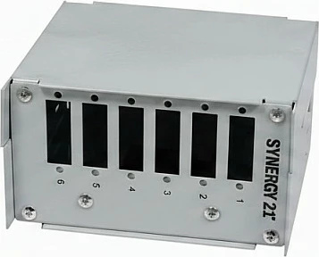 Patchpanel fibër optike Synergy21, montim DIN, 6x SC Duplex/LC Quad, pa kupëllime, gri e çelët
