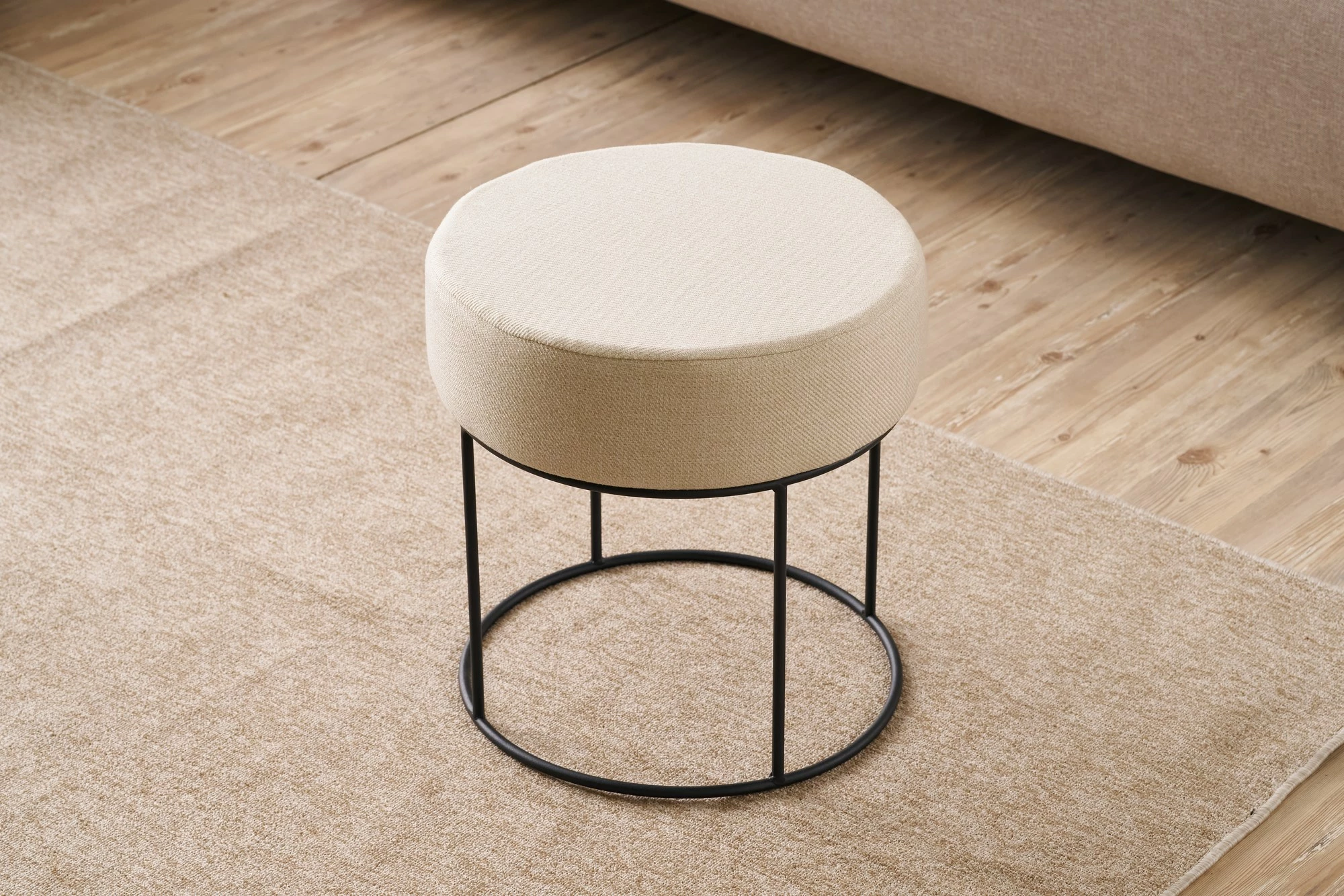 Puf krem Atelier del Sofa, Didim