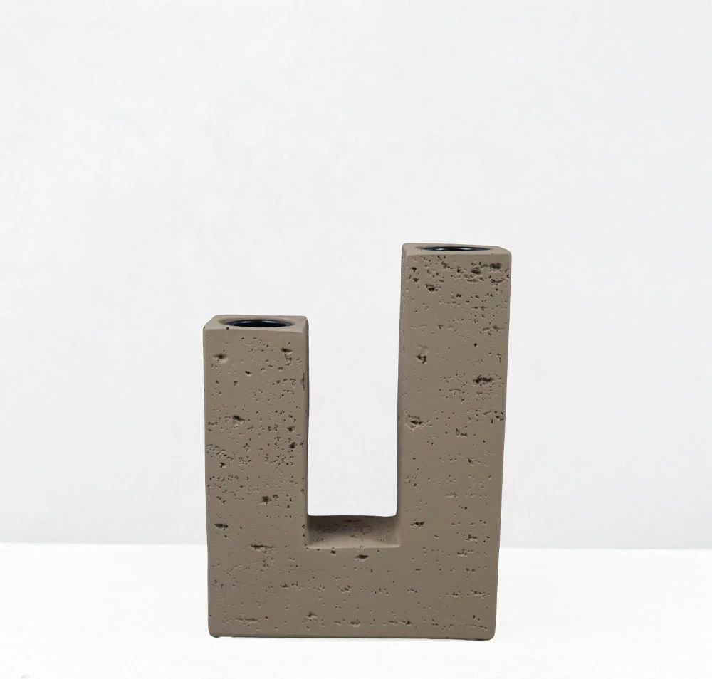 Mbajtës qirinjsh FLUX I, rrëshirë, ngjyrë kafe, 12x4x16cm