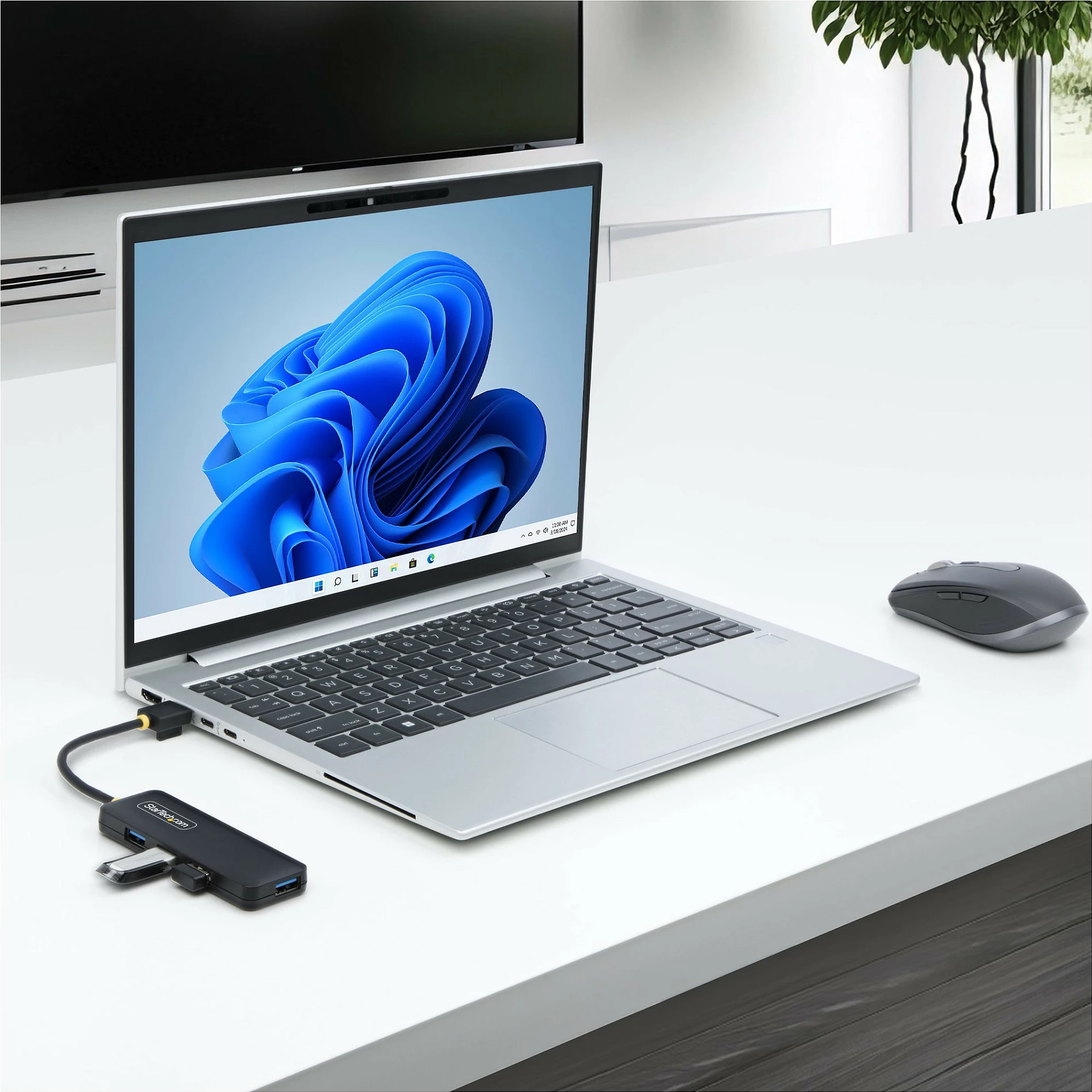 USB Hub StarTech 4-Port USB-A, USB 3.2 Gen 1, 5Gbps, bus-powered, i zi