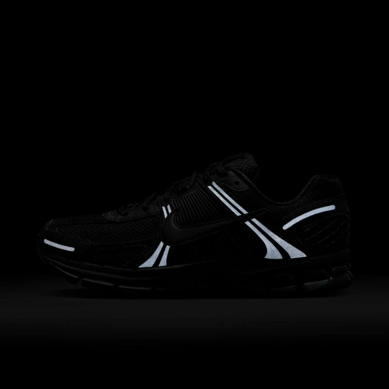 Atlete Nike për meshkuj, të zeza