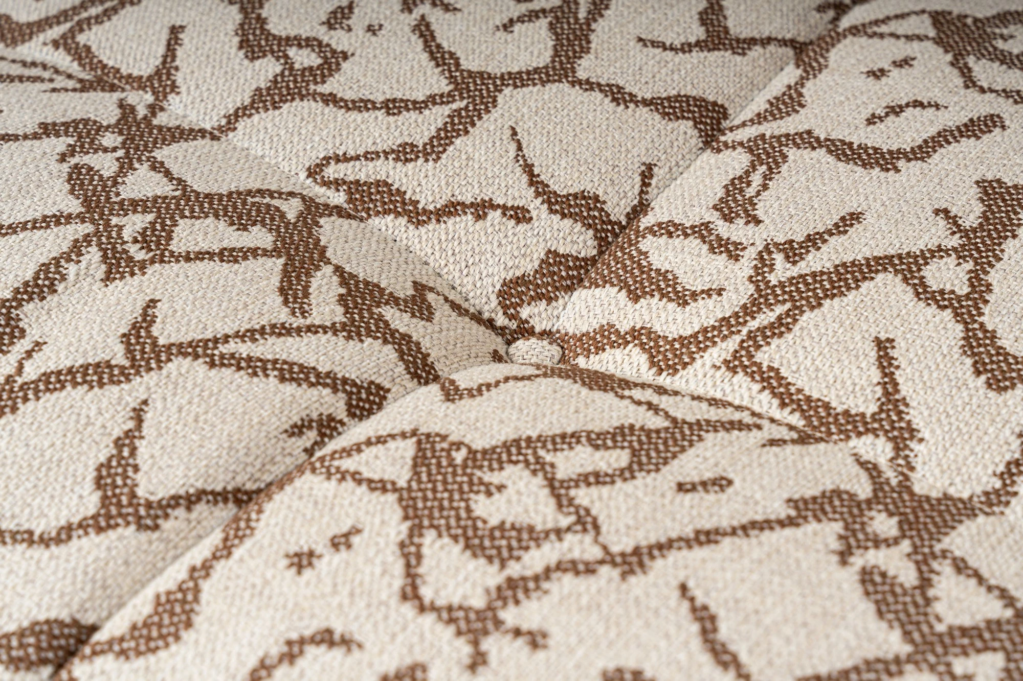 Divan treshe Atelier del Sofa, Cady, ngjyrë tan