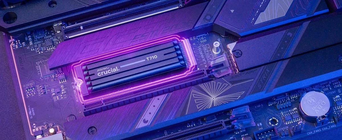 SSD Crucial T710 CT1000T710SSD5 1TB M.2 2280 PCIe x4 Gen5 NVMe me heatsink, e zezë