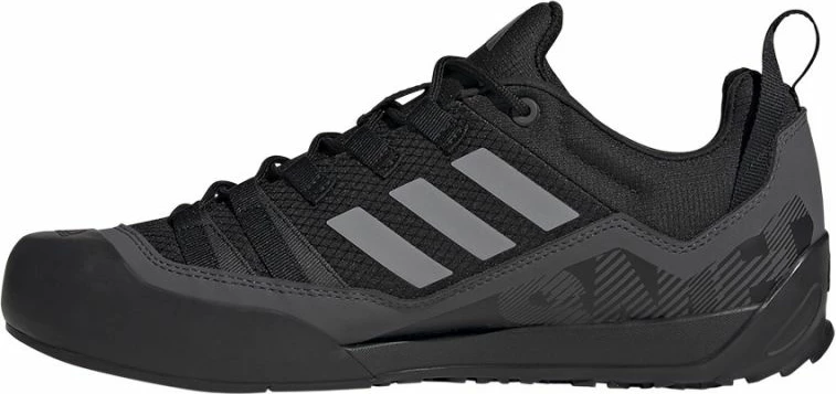 Atlete për meshkuj adidas Terrex Swift Solo, të zeza [Madhësia: 41 1/3]