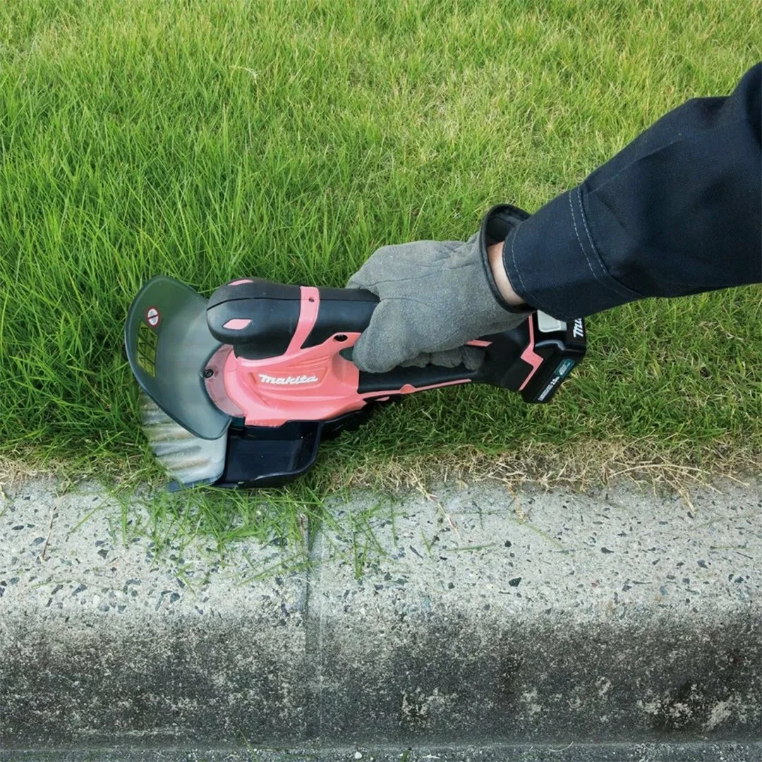 Gërshërë bari dhe shkurresh Makita UM600DZP 12V CXT 2-në-1, BODY pa bateri/karikues, rozë, set me teh bari + enë bari