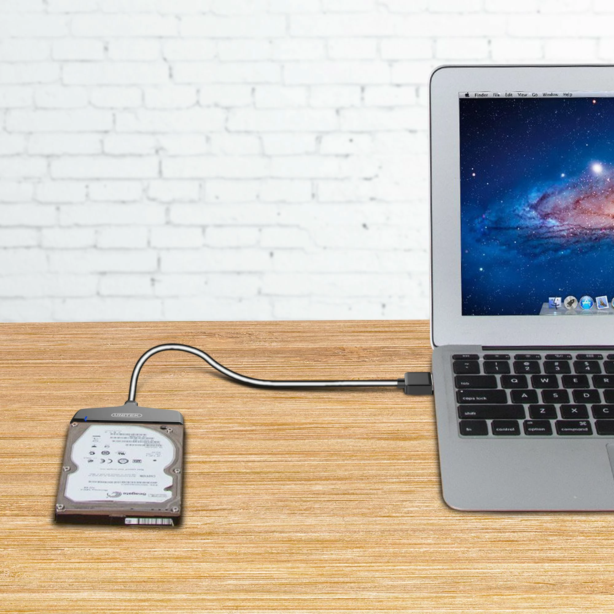 Adapter USB 3.0 në SATA III Unitek Y-1096 për HDD/SSD 2.5", i zi