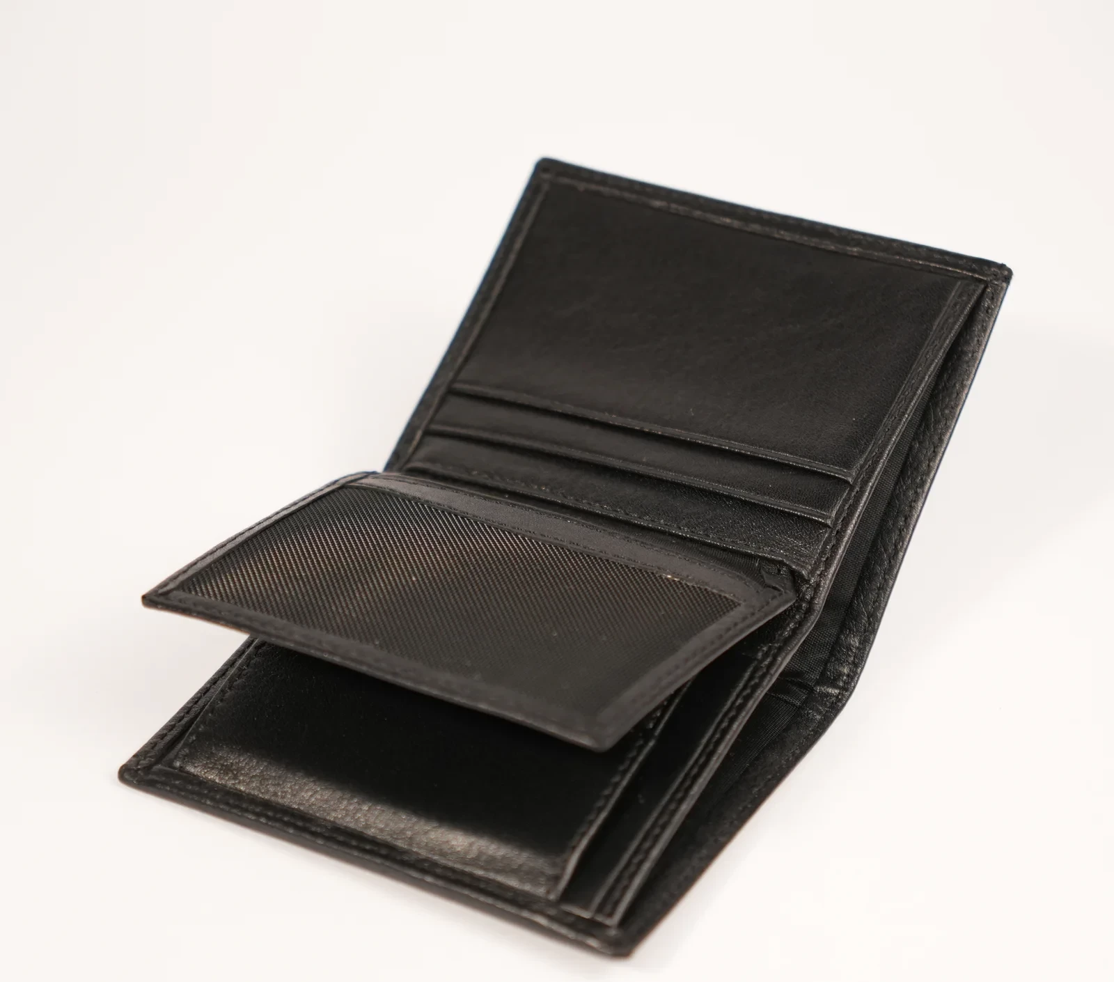 Kuletë për meshkuj WF03-BLK