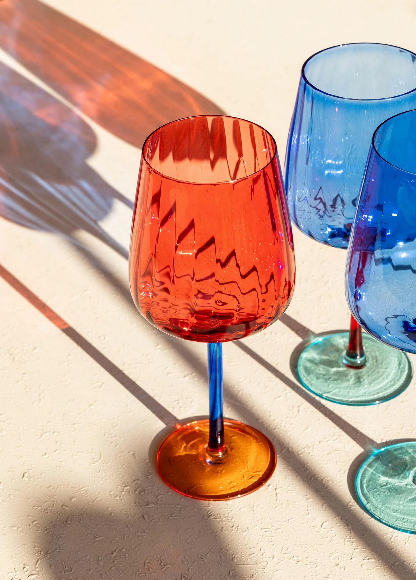 Gotë qelqi Hermia, BRD0111, e kuqe