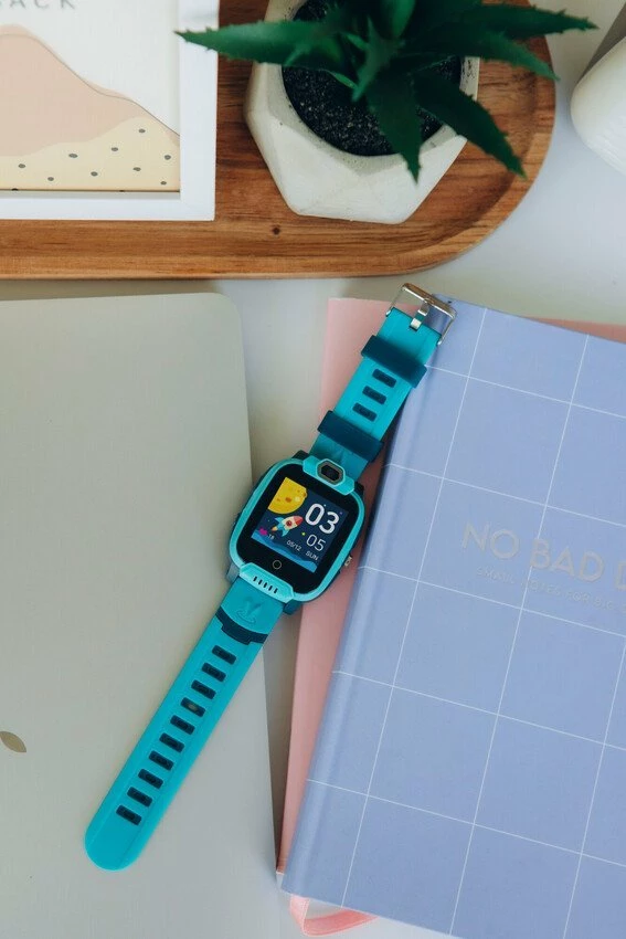 Smartwatch Canyon KW-44 Jondy (CNE-KW44GB) 4G LTE, GPS, 1.44", kamerë, IP67, jeshile