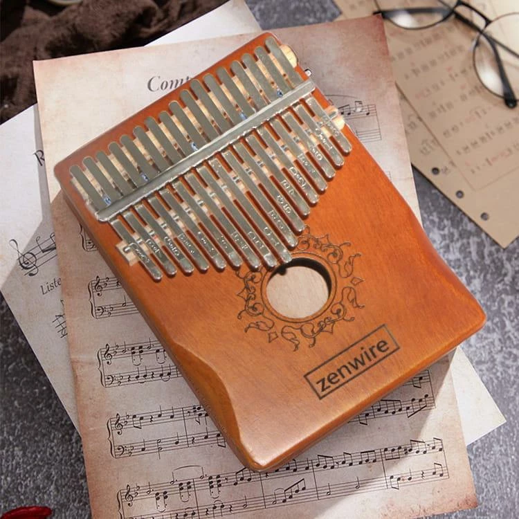 Kalimba Zenwire K-01 17 taste dru mahagoni me set aksesorësh, kafe