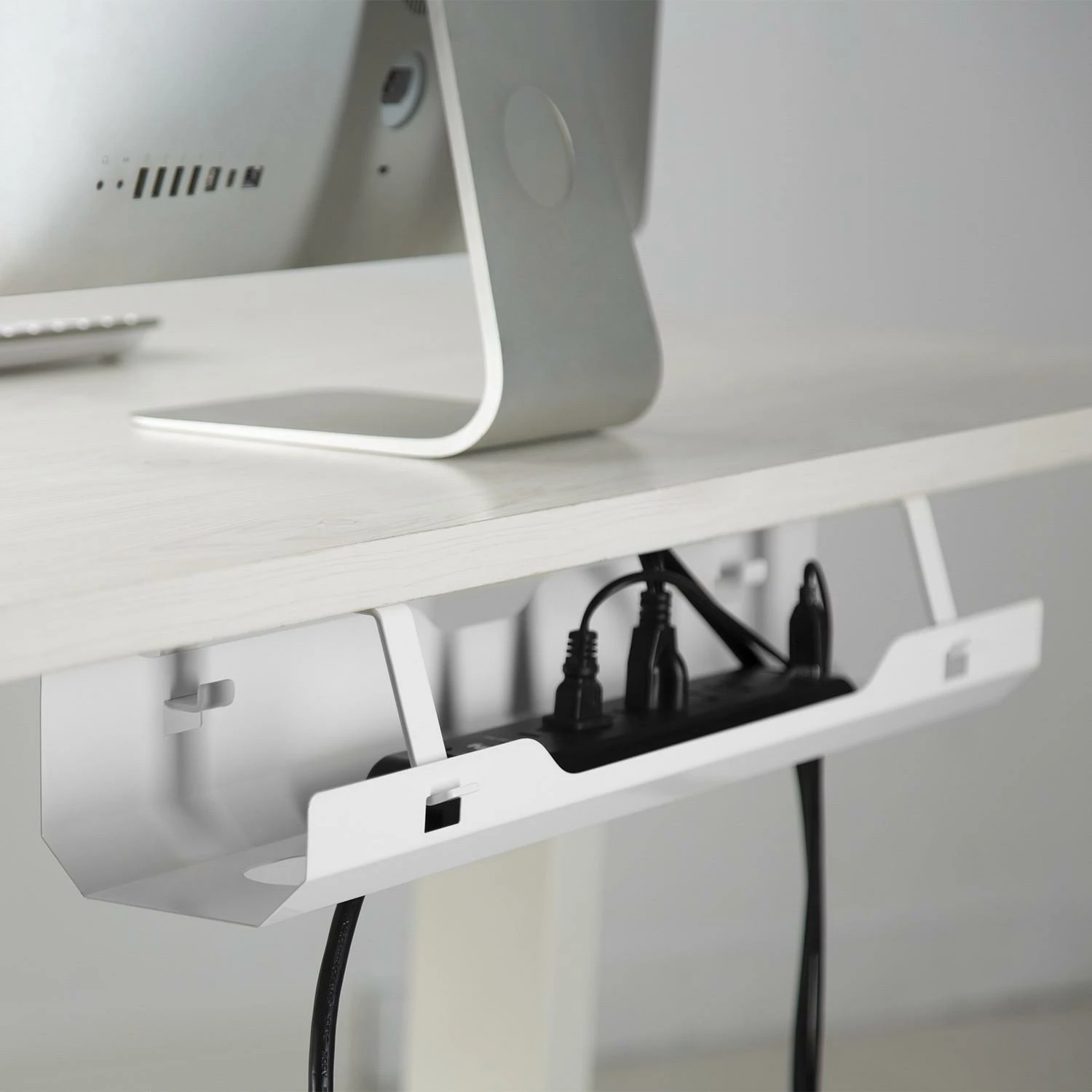 Organizator kabllosh Ergo Office ER-431W 60 cm, i bardhë, 1 copë