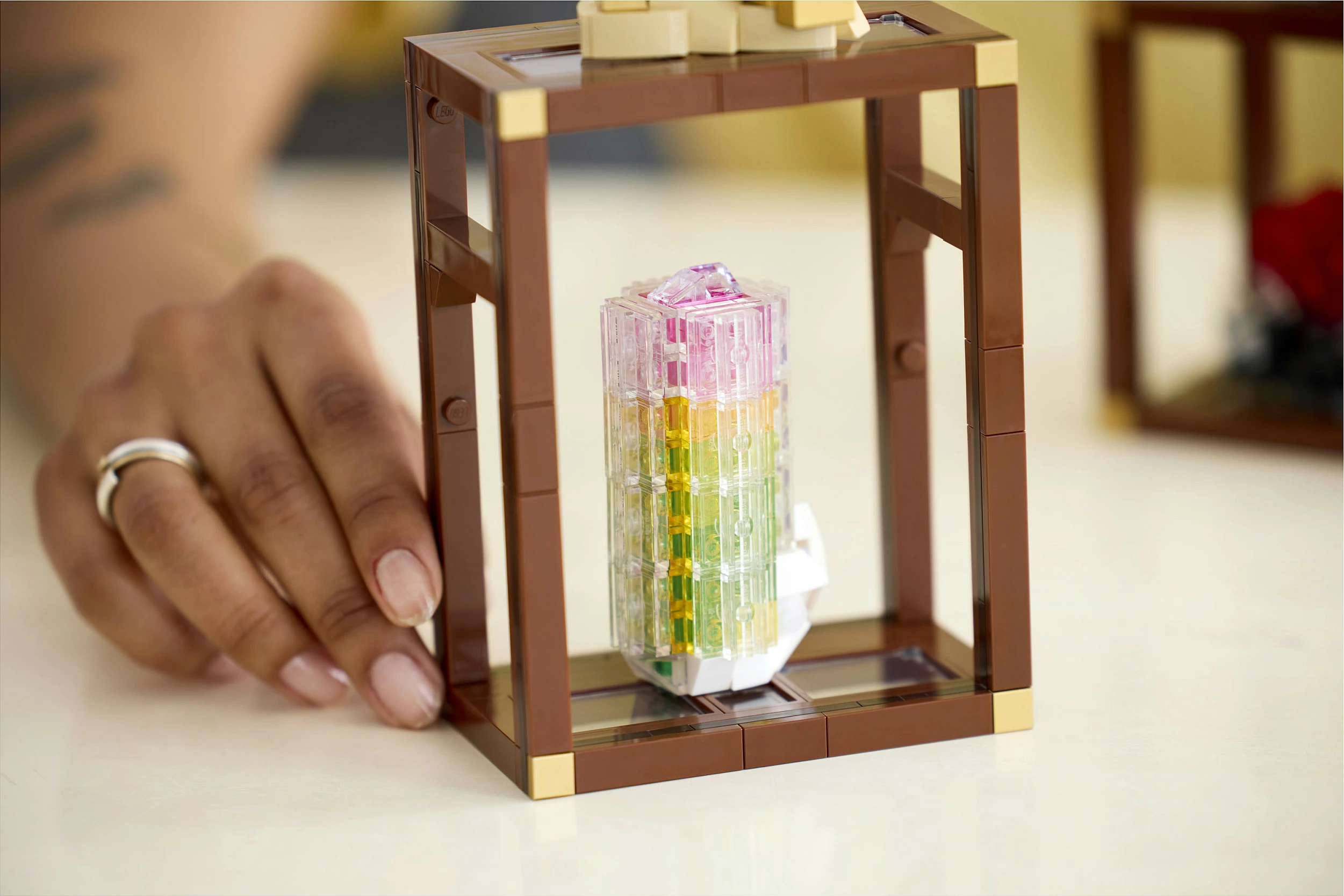 Set LEGO Ideas Mineral Collection 21362, 880 copë, 18+, shumëngjyrësh