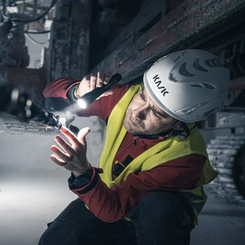 Elektrik dore Ledlenser P7R, LED, 80 orë, IP68, i zi